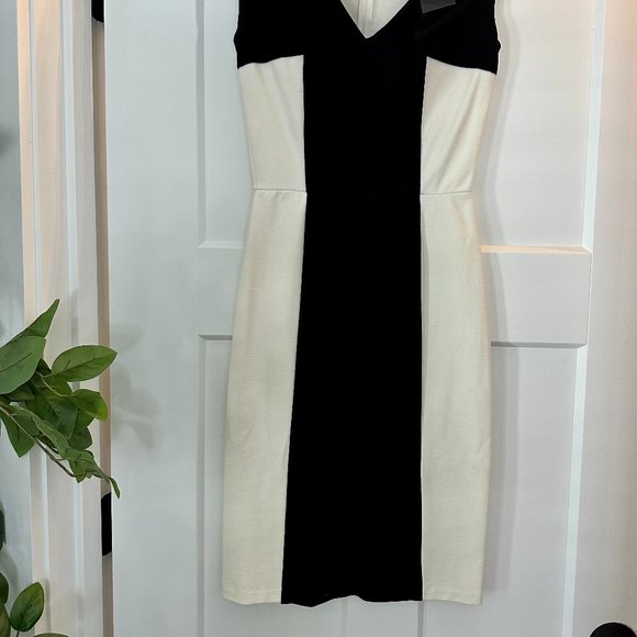 New Black and White Mini Dress (NEW WITH TAGS) - Picture 2 of 2